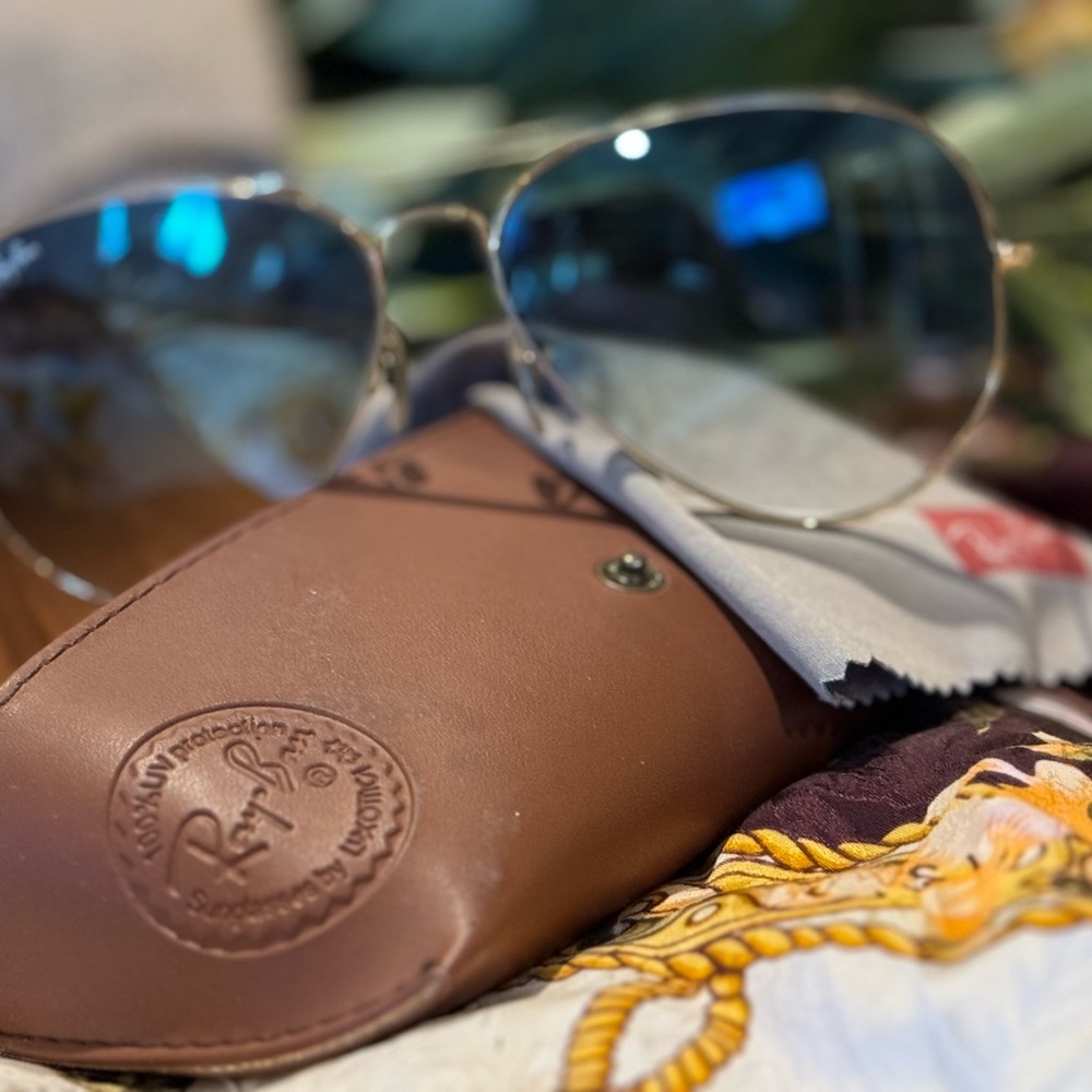 Ray-Ban Silver Aviator Sunglasses with Blue Lenses